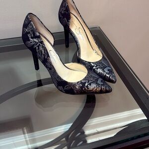 Jessica Simpson Sophisticated Black and Silver High Heels with Pointed Toe NWOT